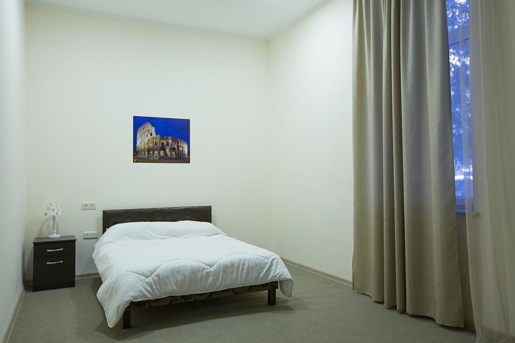Granada Hotel Erywań Pokój zdjęcie